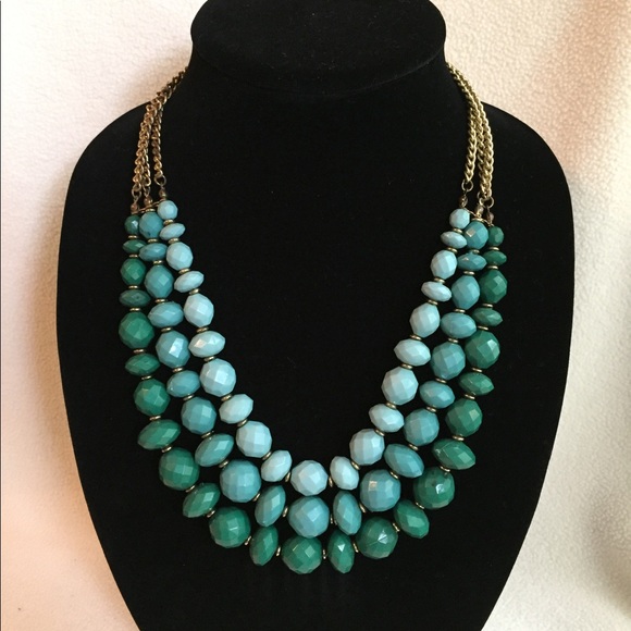 Vintage Multi-strand Necklace & Earring Set. - Picture 2 of 7